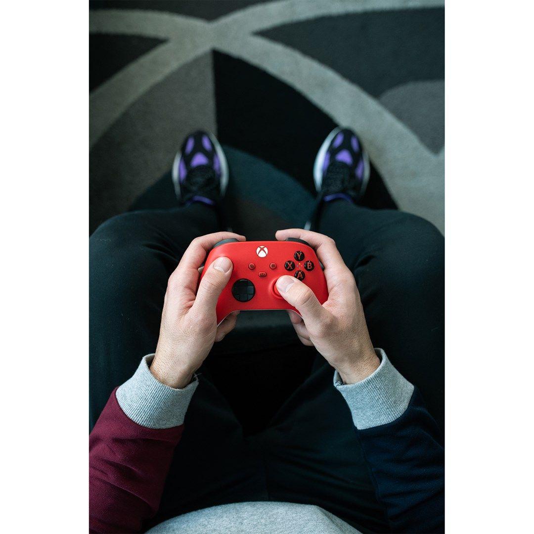Microsoft Xbox Series Kontroler - Pulsujący czerwon (WYPRZEDAŻ) — zdjęcie 2
