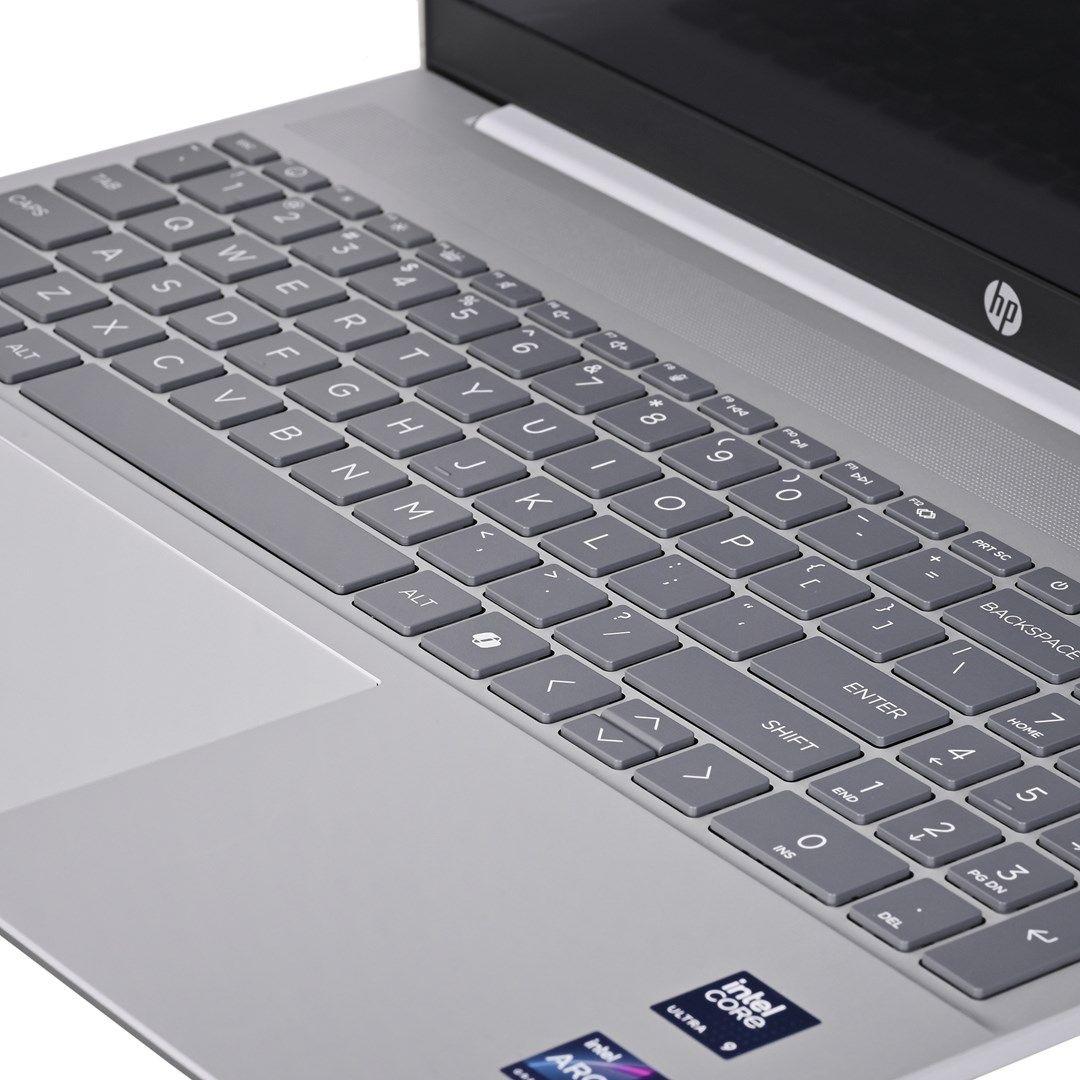 HP OmniBook 5 16-AF1095CL Ultra 9 285H 16" WUXGA Touch AG 32GB SSD1TB BT BLKB Win11 Glacier Silver (REPACK) 2Y — zdjęcie 5