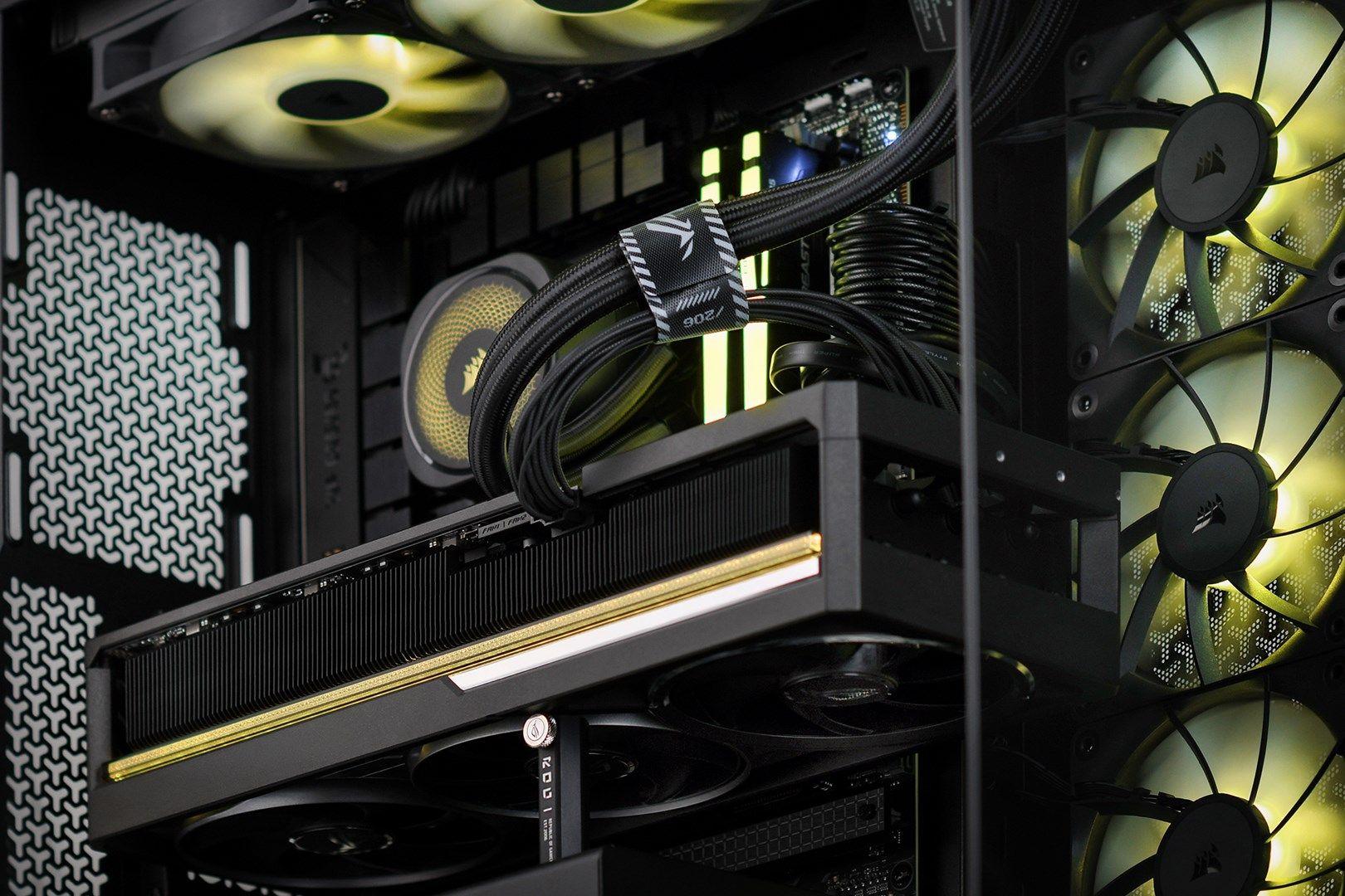 Actina iCUE 9800X3D/32GB/2TB/RX9070XT/850W — zdjęcie 15