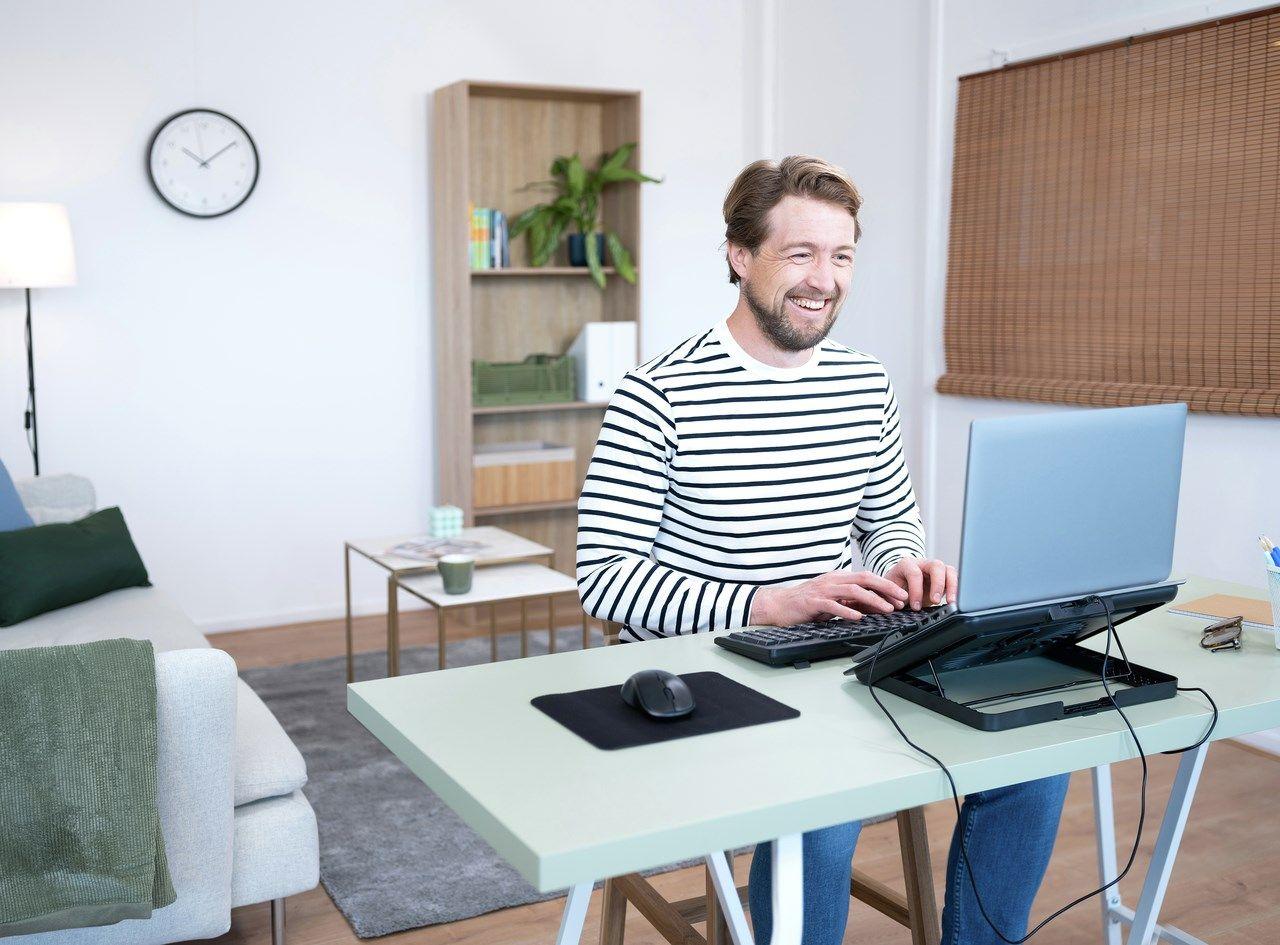 Podstawka chłodząca TRUST EXTO LAPTOP ECO — zdjęcie 4