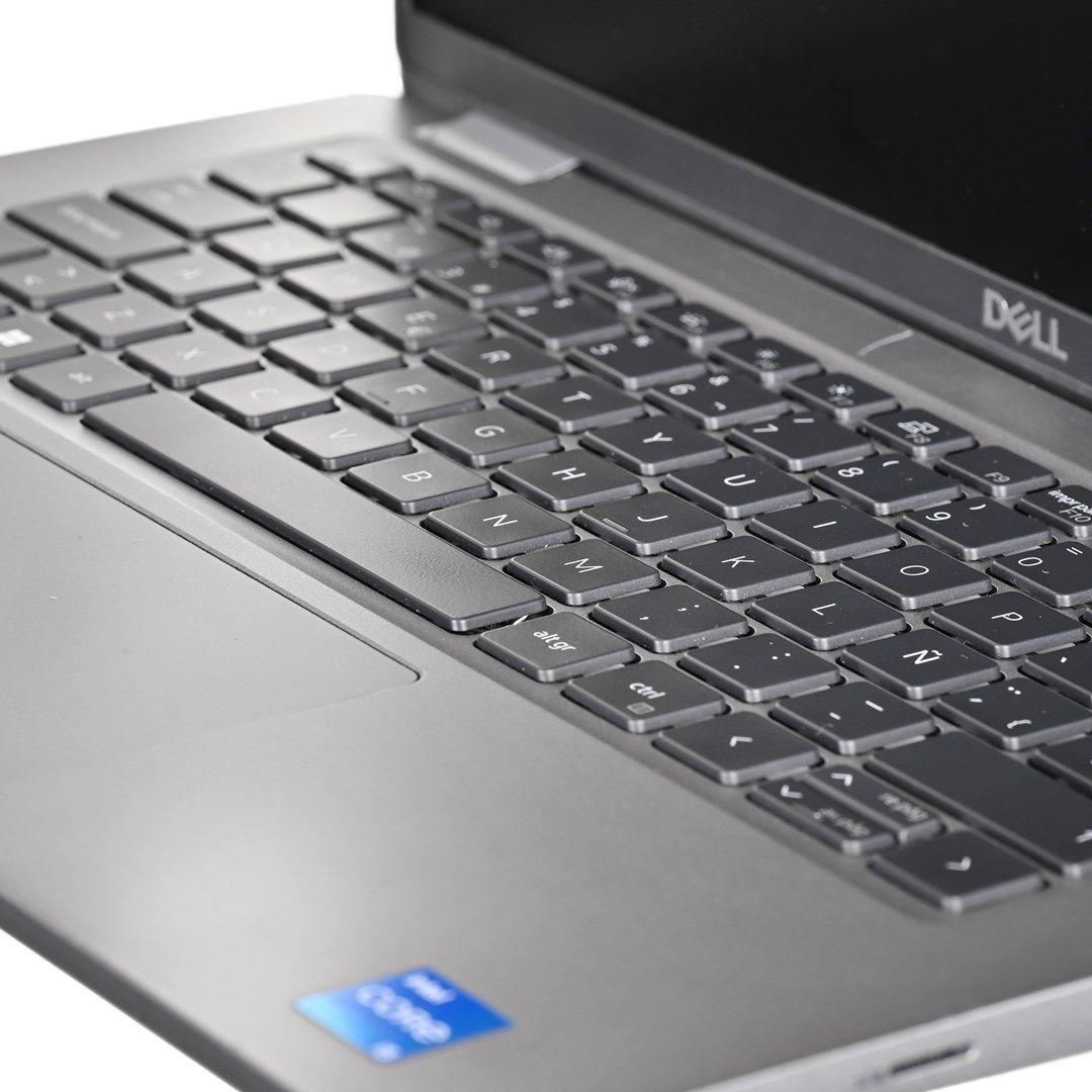 DELL LATITUDE 5430 i5-1245U 16GB 256GB SSD 14" FHD (US QWERTY) Win11pro + zasilacz UŻYWANY — zdjęcie 4