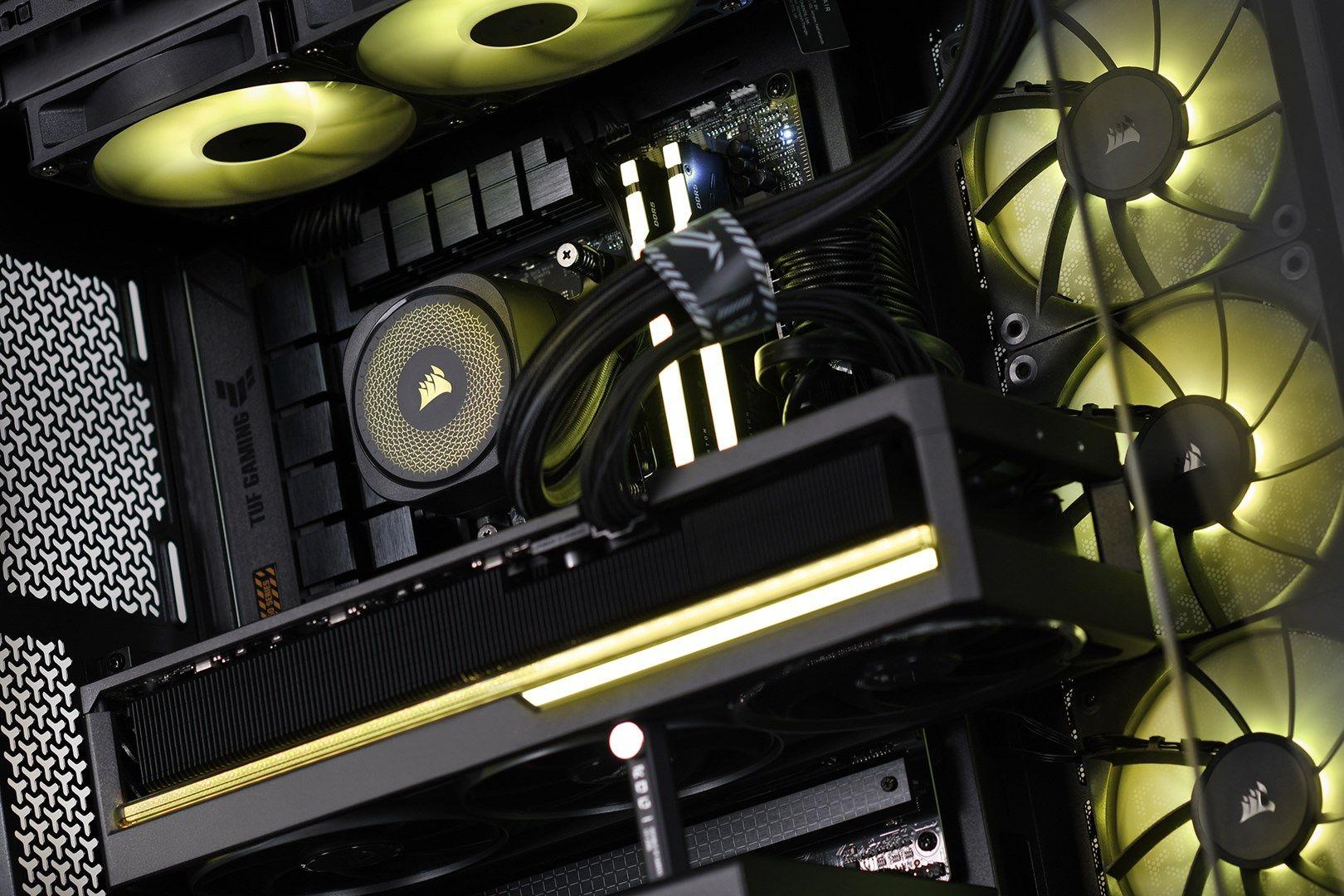 Actina iCUE 9800X3D/32GB/2TB/RX9070XT/850W — zdjęcie 16