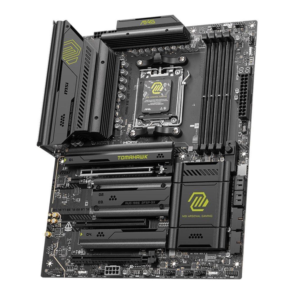Płyta MSI MAG X870E TOMAHAWK WIFI /AMD X870/DDR5/SATA3/M.2/USB4/WiFi/BT/PCIe5.0/AM5/ATX — zdjęcie 3