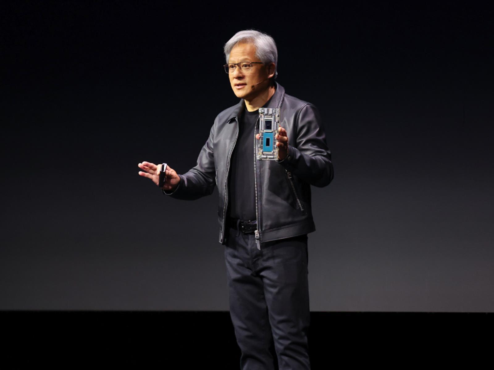 NVIDIA żąda zapłaty z góry za miliony H200 — Chiny stoją przed wyborem