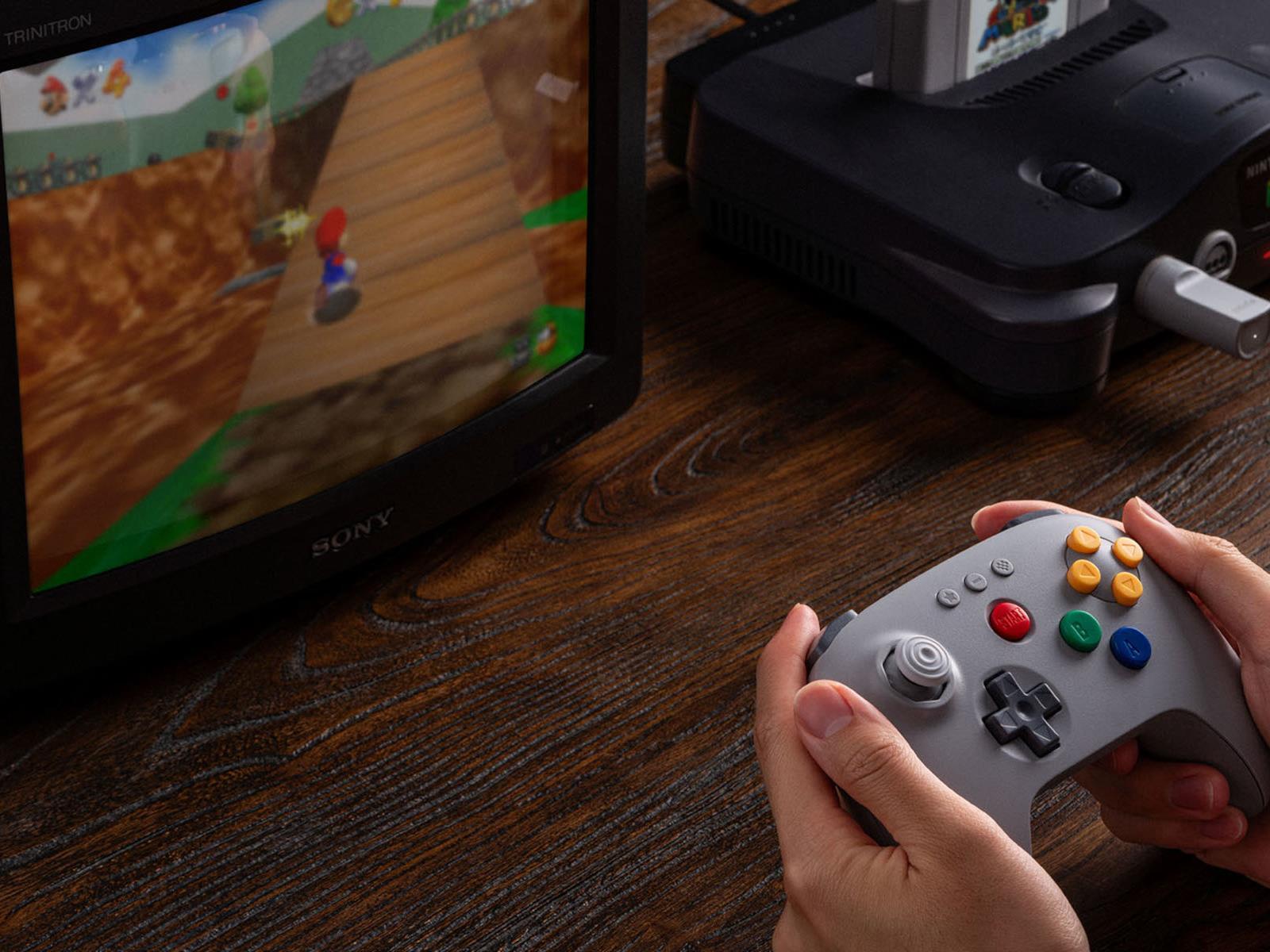 8BitDo przywraca pad N64 — bez kabla, z duszą i działa na oryginalnym N64